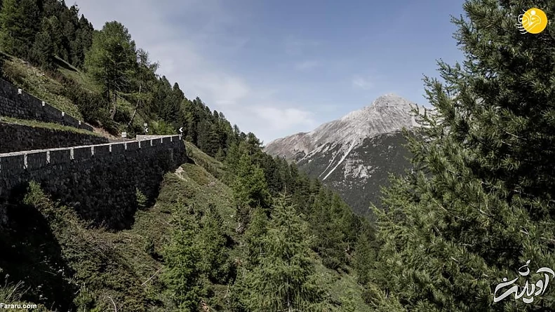 (تصاویر) خطرناکترین جاده جهان در دامنه آلپ